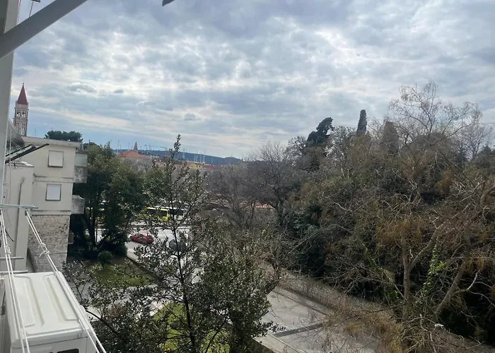 Διαμέρισμα Luni Boutique Heights Old Town 2min