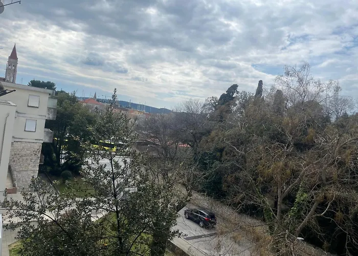 Appartamento Luni Boutique Heights Old Town 2min Traù